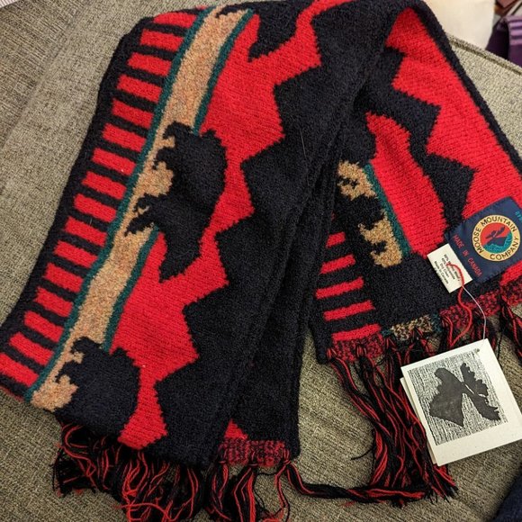 MOOSE MOUNTAIN CO. Canada: Navy Red Tan Merino Wool Blend Bear Scarf NWT - Picture 2 of 4